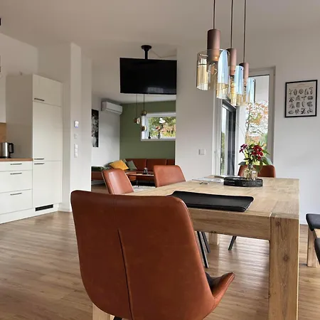 Haus Sonnenhang * 霍恩斯坦