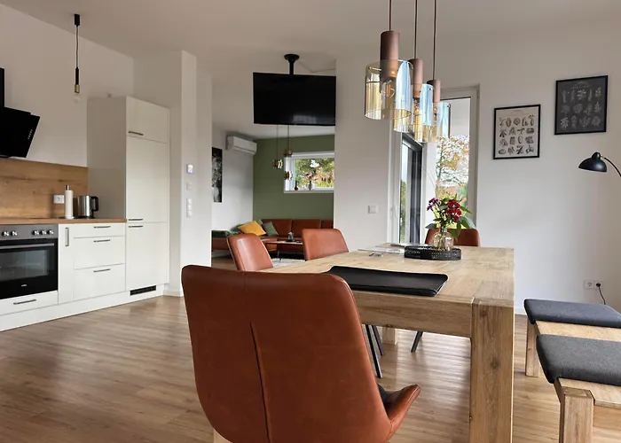 Haus Sonnenhang * 霍恩斯坦